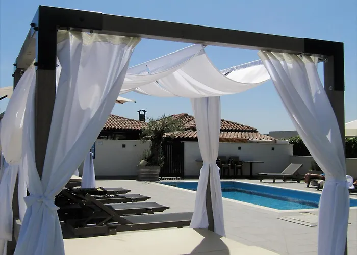 Bozikovina Beach Rooms